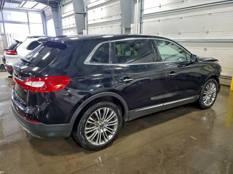 Photo 3 from auction – 2017 LINCOLN MKX RESERV with VIN 2LMPJ8LR4HBL48432