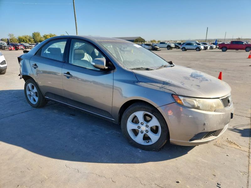 Photo 4 from auction – 2010 KIA FORTE EX with VIN KNAFU4A22A5061308