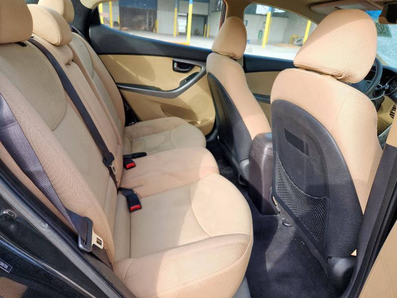 Photo 10 from auction – 2013 HYUNDAI ELANTRA GL with VIN 5NPDH4AE4DH300709