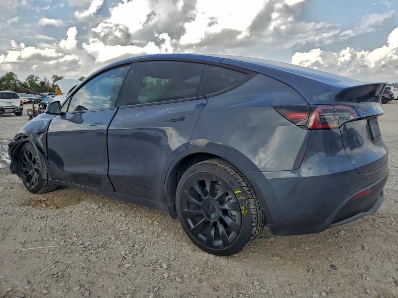 Photo 2 from auction – 2022 TESLA MODEL Y with VIN 7SAYGDEE6NF446921