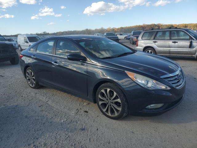 Photo 4 from auction – 2013 HYUNDAI SONATA SE with VIN 5NPEC4AB1DH610664