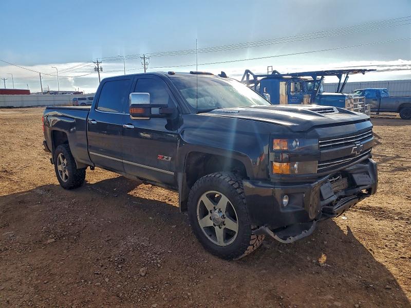 Photo 4 from auction – 2018 CHEVROLET SILVERADO with VIN 1GC1KWEY4JF125646
