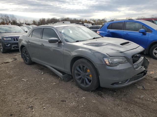 Photo 4 from auction – 2017 CHRYSLER 300 LIMITE with VIN 2C3CCARG2HH657808