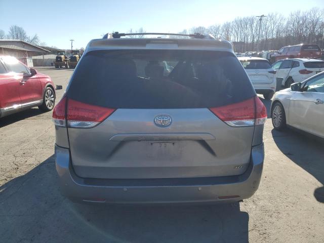 Photo 6 from auction – 2013 TOYOTA SIENNA XLE with VIN 5TDYK3DC2DS341678
