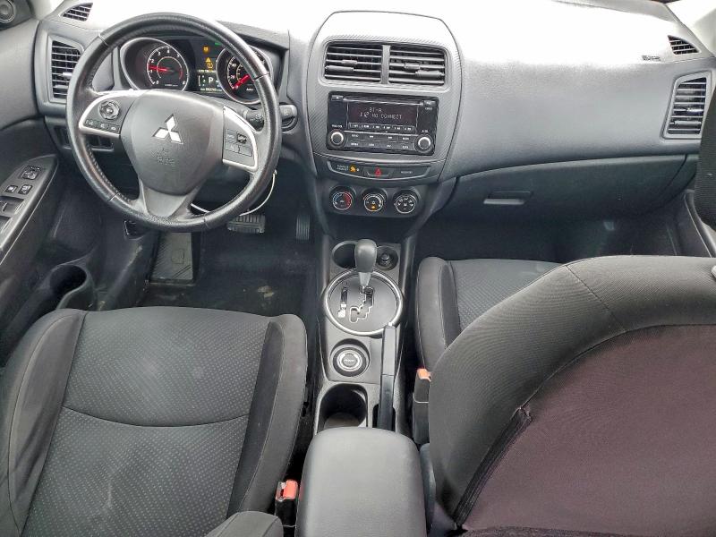 Photo 8 from auction – 2015 MITSUBISHI OUTLANDER with VIN 4A4AR3AU8FE031353