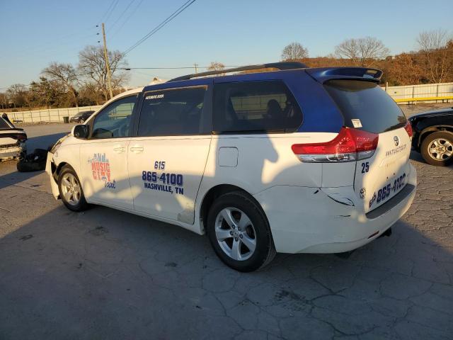 Photo 2 from auction – 2011 TOYOTA SIENNA LE with VIN 5TDKK3DC2BS047720