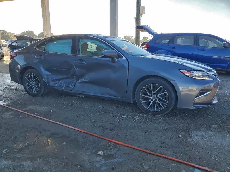 Photo 4 from auction – 2018 LEXUS ES 350 with VIN 58ABK1GGXJU097511