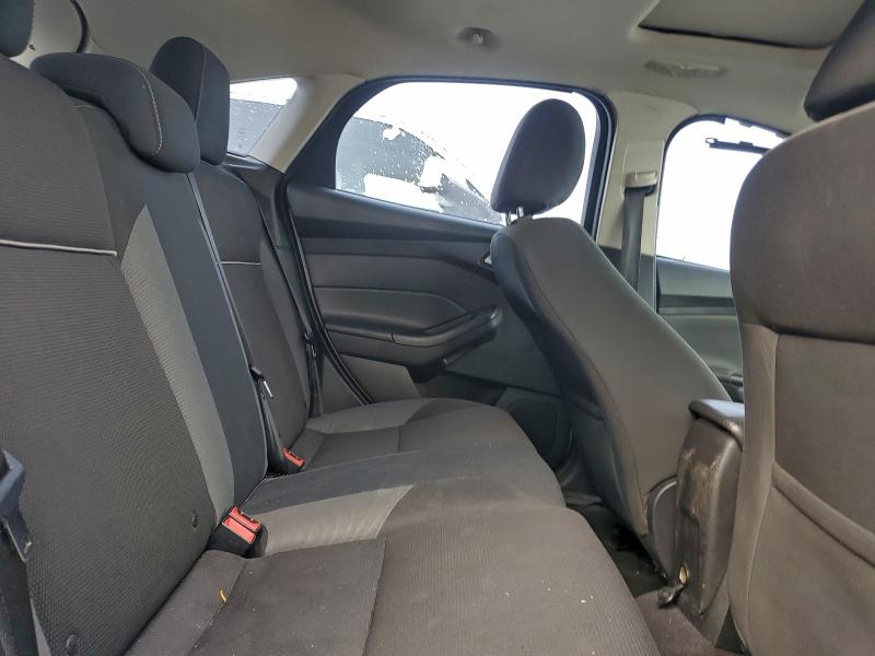 Photo 10 from auction – 2014 FORD FOCUS SE with VIN 1FADP3K25EL458822