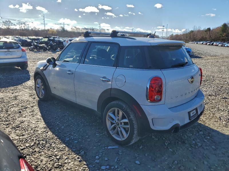 Photo 2 from auction – 2014 MINI COOPER S C with VIN WMWZC5C51EWM17048