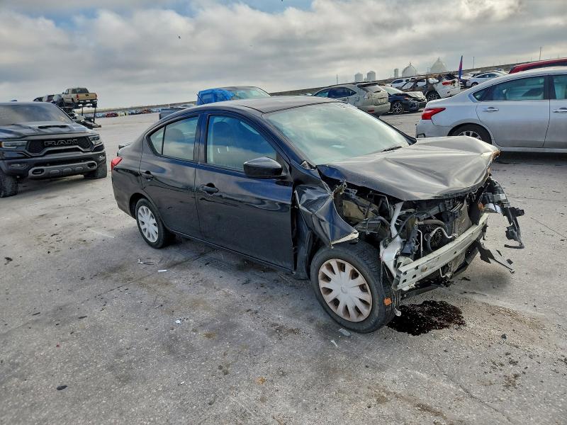 Photo 4 from auction – 2019 NISSAN VERSA S with VIN 3N1CN7AP2KL852510