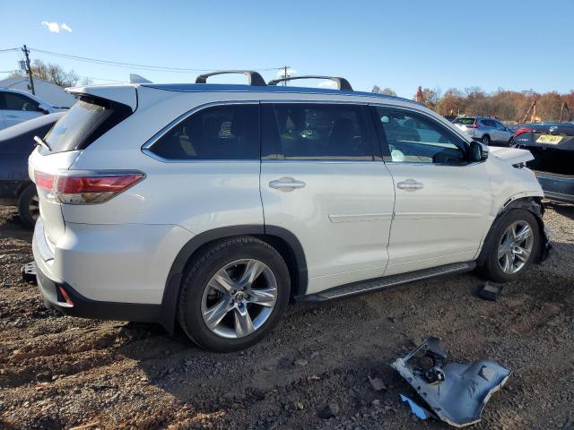 Photo 3 from auction – 2016 TOYOTA HIGHLANDER with VIN 5TDDKRFHXGS249264