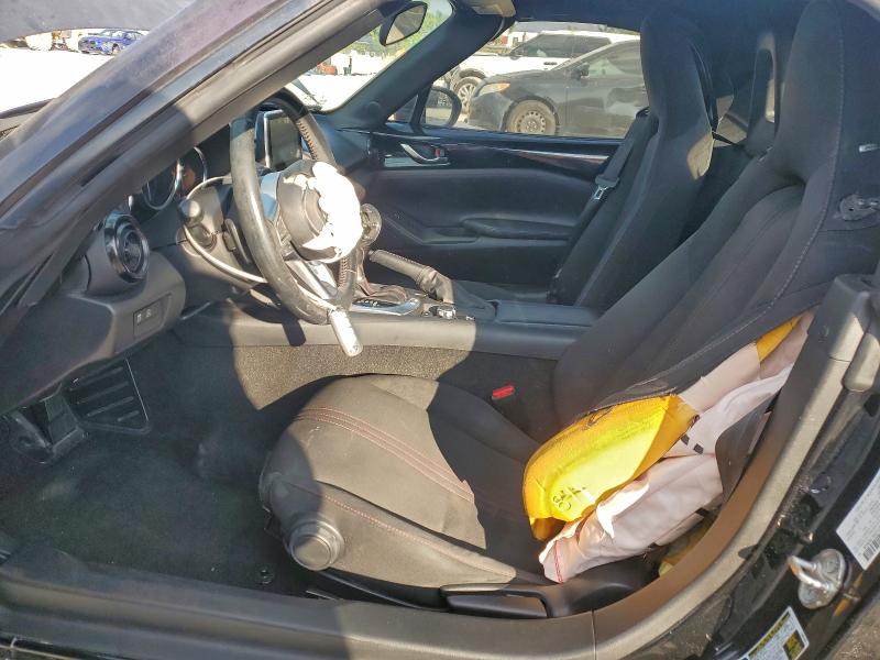 Photo 7 from auction – 2016 MAZDA MX-5 MIATA with VIN JM1NDAC70G0112252