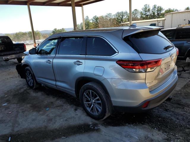 Foto 2 de la subasta – 2017 TOYOTA HIGHLANDER con VIN 5TDJZRFH8HS398904