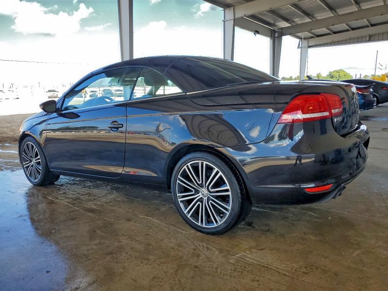 Photo 2 from auction – 2015 VOLKSWAGEN EOS LUX with VIN WVWFW8AH3FV005409