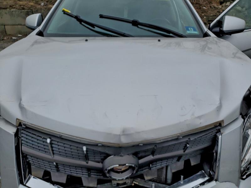 Photo 12 from auction – 2012 CADILLAC SRX LUXURY with VIN 3GYFNDE31CS602323