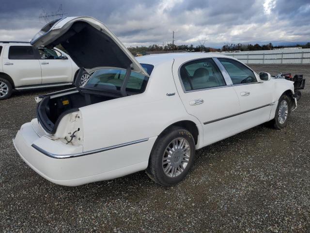Photo 3 from auction – 2010 LINCOLN TOWN CAR S with VIN 2LNBL8CV1AX752441