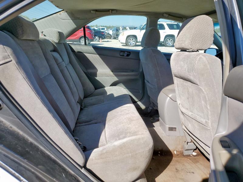 Photo 10 from auction – 2002 TOYOTA CAM with VIN 4T1BE32K62U554970