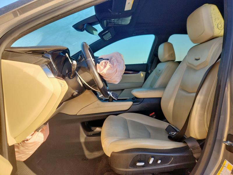 Photo 7 from auction – 2018 CADILLAC XT5 with VIN 1GYKNCRS6JZ198803