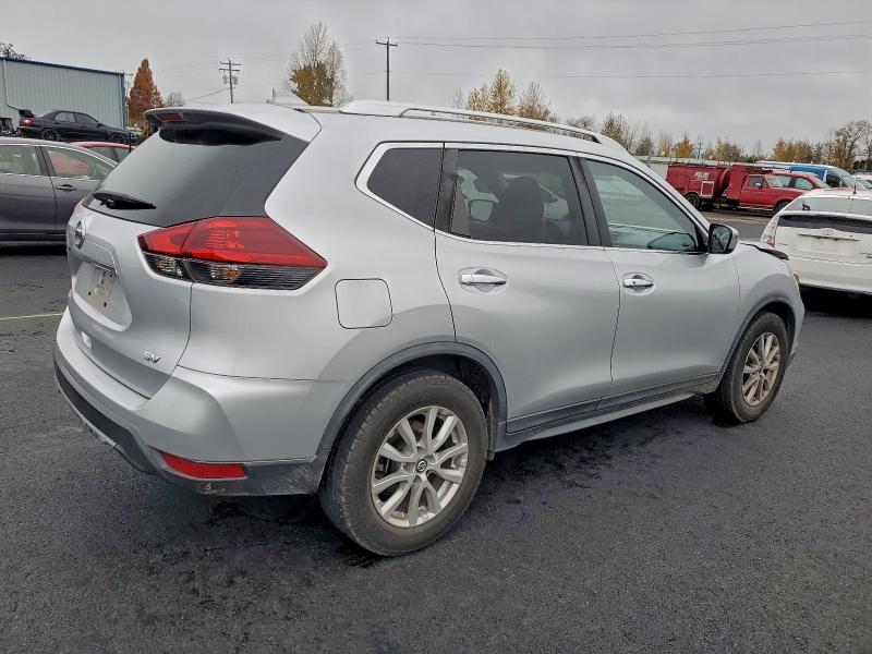 Photo 3 from auction – 2018 NISSAN ROGUE S with VIN KNMAT2MTXJP535809