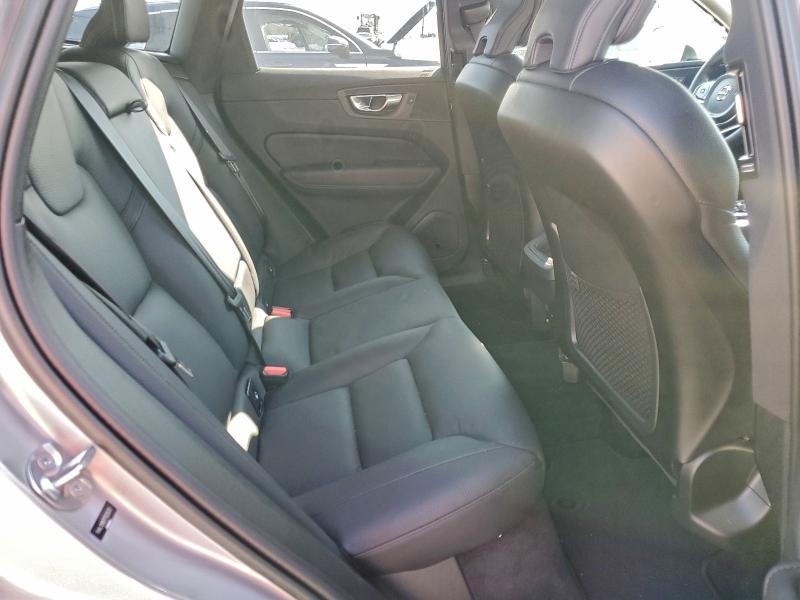 Photo 10 from auction – 2023 VOLVO XC60 PLUS with VIN YV4L12RN7P1322639