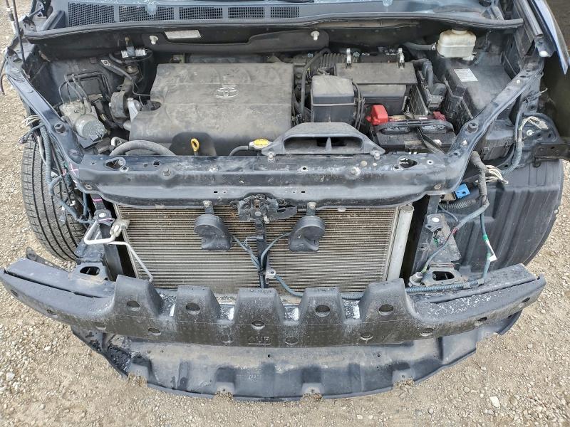 Photo 12 from auction – 2014 TOYOTA SIENNA with VIN 5TDJK3DC4ES084249