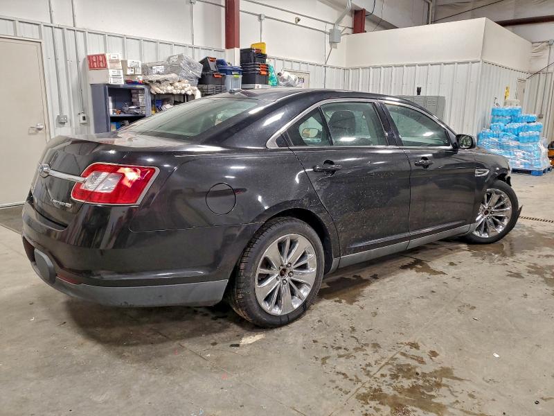Photo 3 from auction – 2011 FORD TAURUS LIM with VIN 1FAHP2JW2BG167327