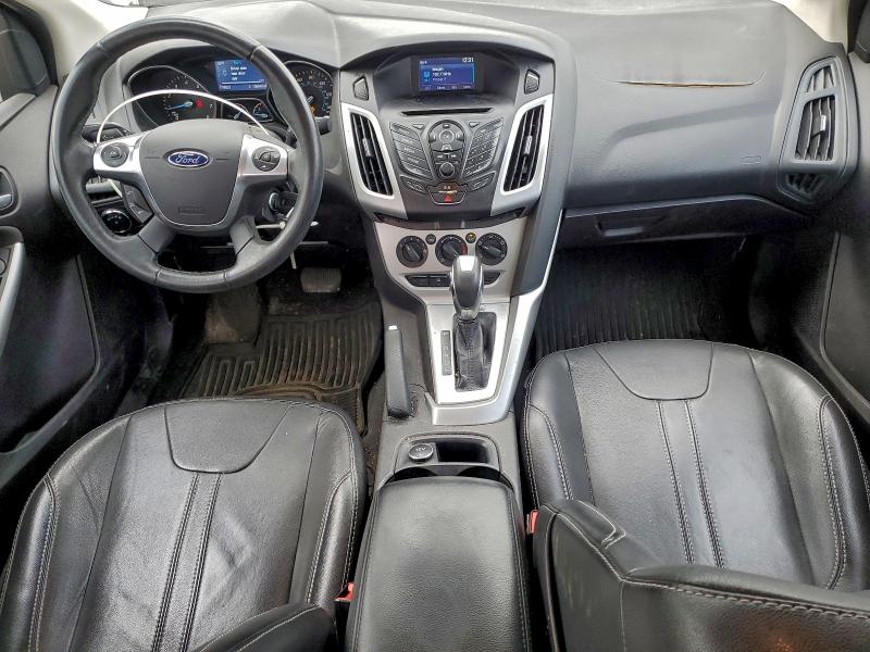 Photo 8 from auction – 2014 FORD FOCUS SE with VIN 1FADP3F28EL314661