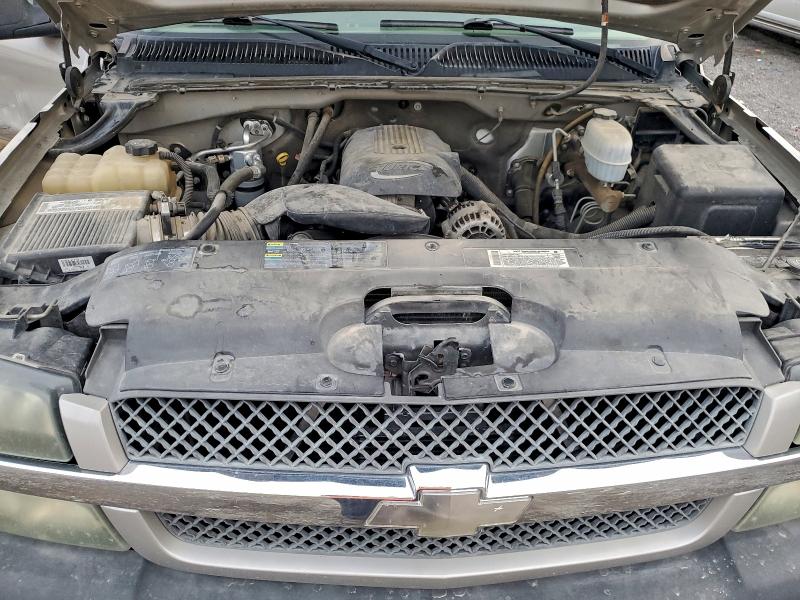 Photo 11 from auction – 2004 CHEVROLET SILVERADO with VIN 1GCHC23U24F144219