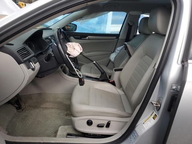 Photo 7 from auction – 2015 VOLKSWAGEN PASSAT SE with VIN 1VWBT7A32FC048458