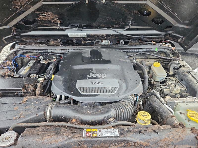 Photo 11 from auction – 2015 JEEP WRANGLER U with VIN 1C4BJWDG5FL500727