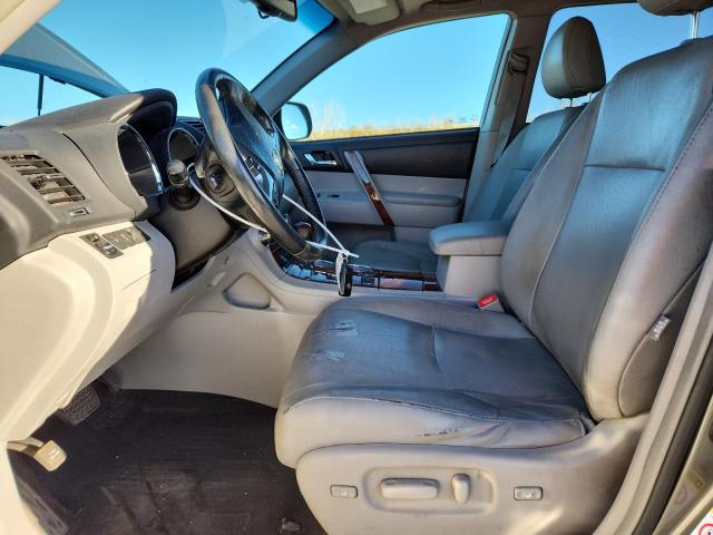 Photo 7 from auction – 2011 TOYOTA HIGHLANDER with VIN 5TDDK3EH0BS045497