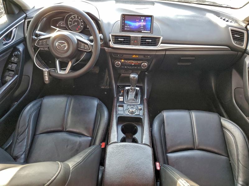 Photo 8 from auction – 2018 MAZDA 3 TOURING with VIN 3MZBN1V37JM179233