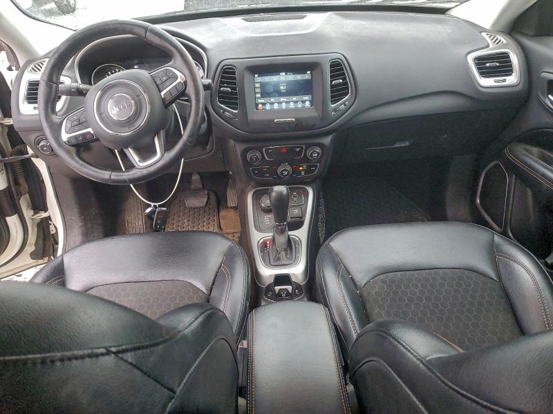 Photo 8 from auction – 2018 JEEP COMPASS LA with VIN 3C4NJDBB9JT418618