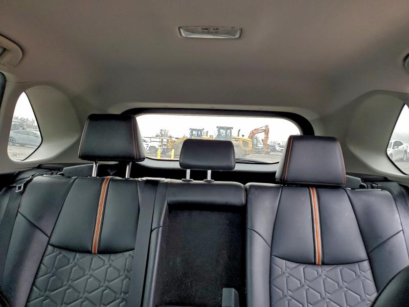 Photo 10 from auction – 2021 TOYOTA RAV4 ADVEN with VIN 2T3J1RFV0MW153410