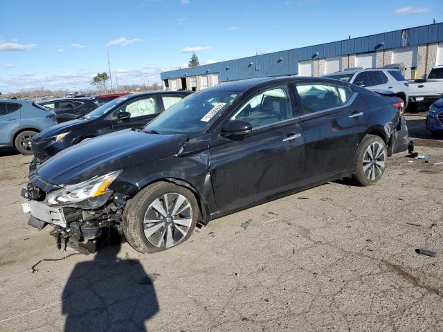 NISSAN ALTIMA SV 2019 with VIN 1N4BL4DV7KN305679 - Photo from auction