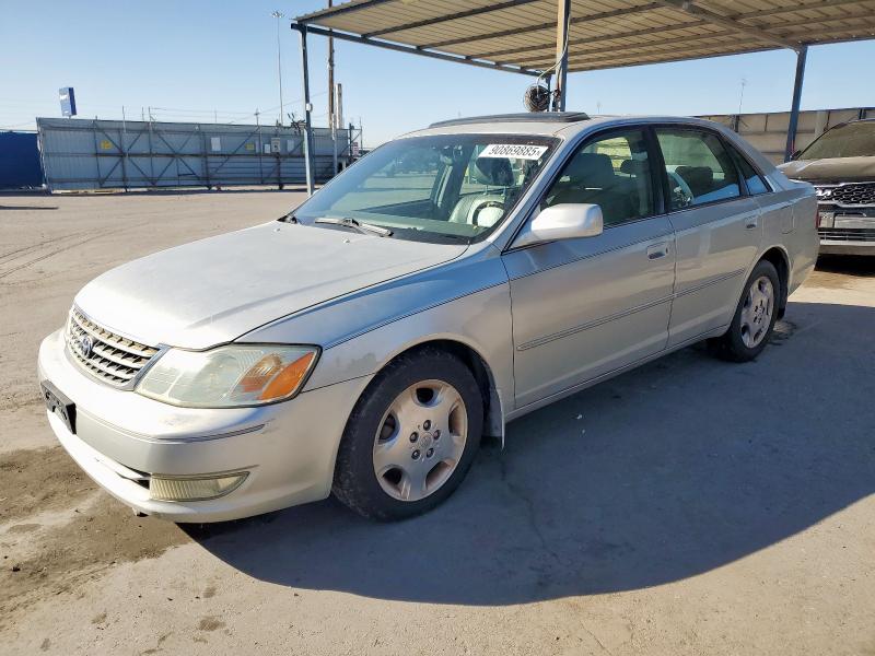 TOYOTA AVALON XL 2003 with VIN 4T1BF28B83U275519 - Photo from auction