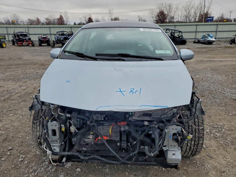 Photo 5 from auction – 2014 TOYOTA PRIUS V with VIN JTDZN3EU3EJ011632