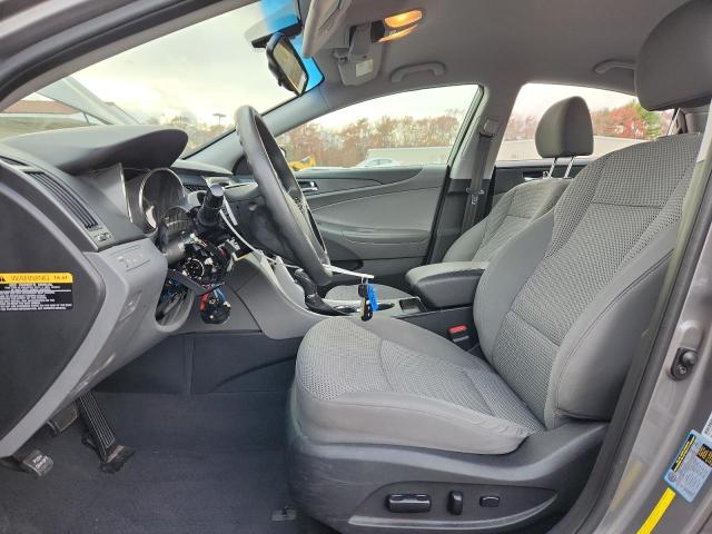 Photo 7 from auction – 2012 HYUNDAI SONATA GLS with VIN 5NPEB4AC1CH417618