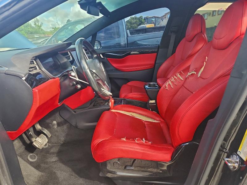 Photo 7 from auction – 2016 TESLA MODEL X with VIN 5YJXCBE27GF022150
