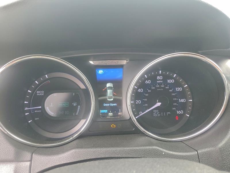 Photo 9 from auction – 2013 HYUNDAI SONATA HYB with VIN KMHEC4A49DA095174