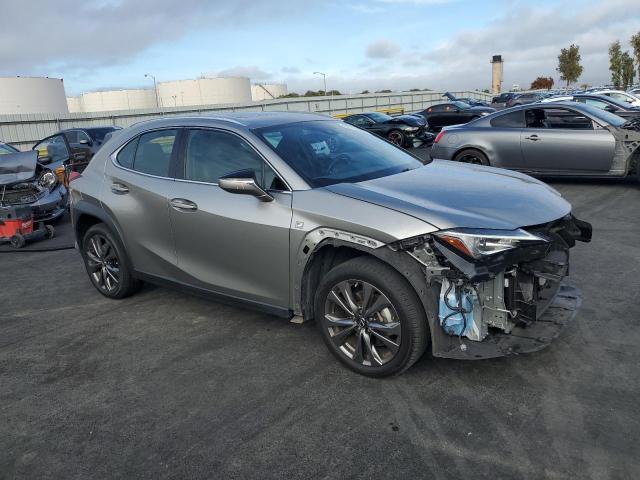 Photo 4 from auction – 2019 LEXUS UX 200 with VIN JTHY3JBH3K2013043