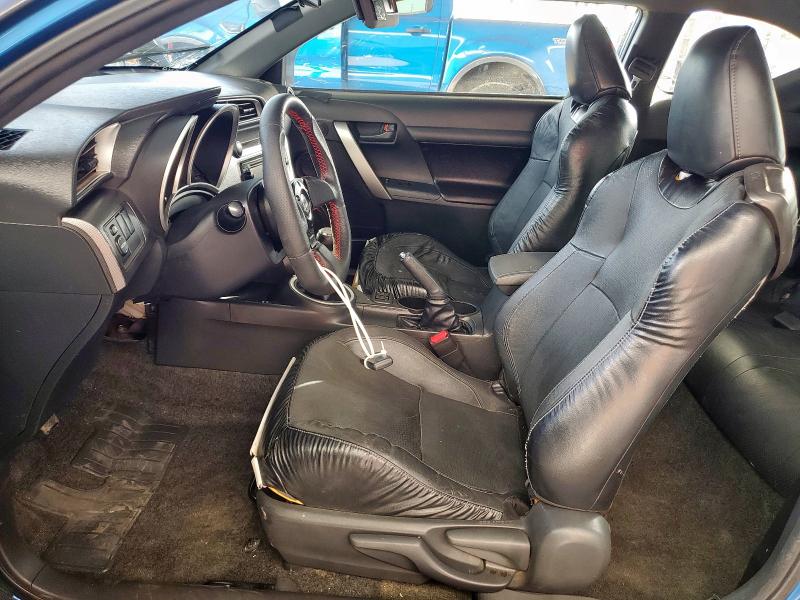 Photo 7 from auction – 2014 TOYOTA SCION TC with VIN JTKJF5C75E3085702