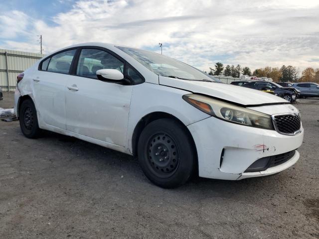 Photo 4 from auction – 2017 KIA FORTE LX with VIN 3KPFK4A72HE109604