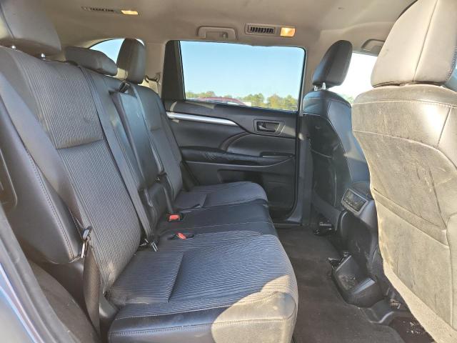 Photo 11 from auction – 2014 TOYOTA HIGHLANDER with VIN 5TDZKRFH2ES007944