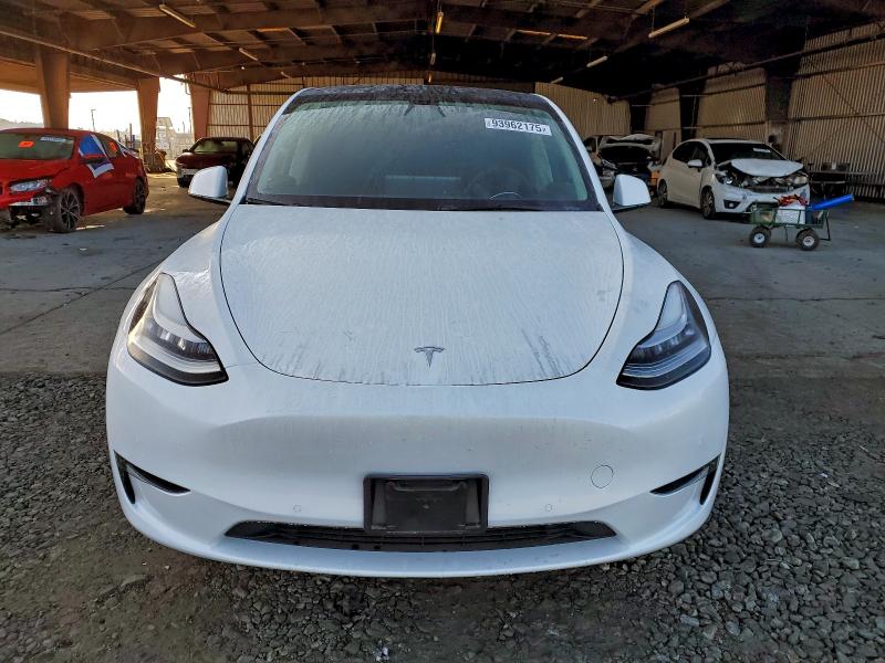 Photo 5 from auction – 2022 TESLA MODEL Y with VIN 7SAYGDEEXNF488427