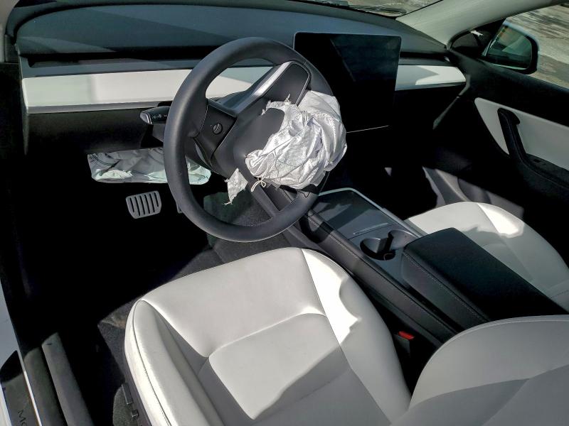 صورة رقم 8 من المزاد - 2022 TESLA MODEL Y مع VIN 7SAYGDEF5NF390415