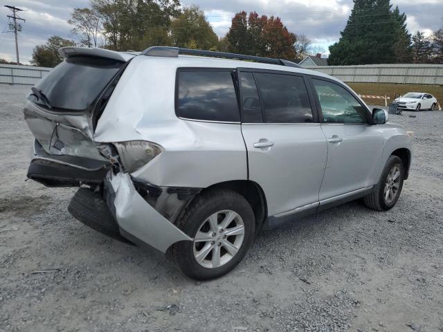 Photo 3 from auction – 2011 TOYOTA HIGHLANDER with VIN 5TDZA3EH8BS012675