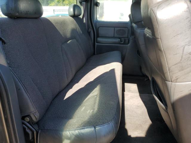 Photo 10 from auction – 2000 CHEVROLET SILVERADO with VIN 2GCEC19W4Y1391275