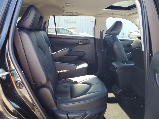 Photo 11 from auction – 2023 TOYOTA HIGHLANDER with VIN 5TDKDRAH1PS512864