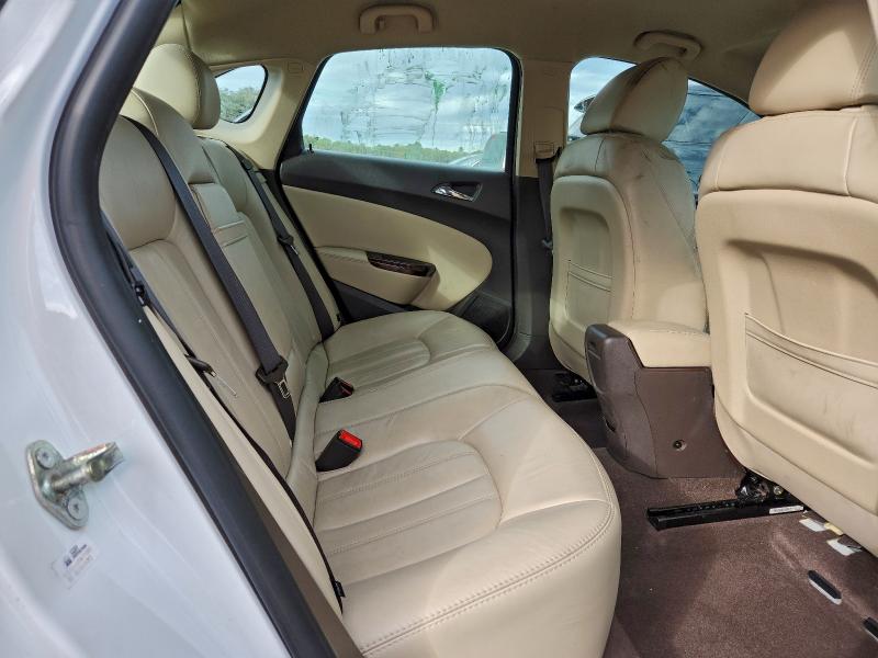 Photo 10 from auction – 2014 BUICK VERANO with VIN 1G4PS5SK6E4161923